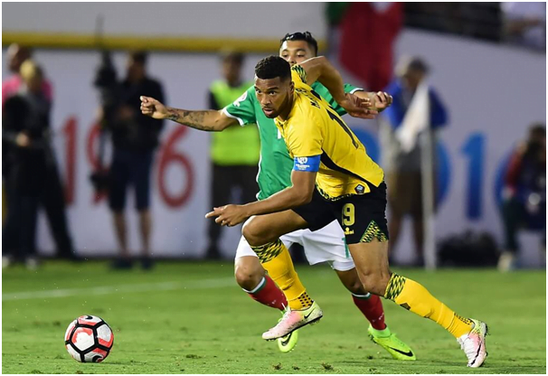 Cúp vàng CONCACAF 2021 Whitmore giúp đỡ Jamaica 