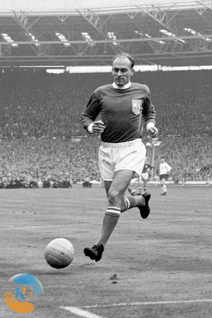 8. Alfredo Di Stéfano (1943-1966)